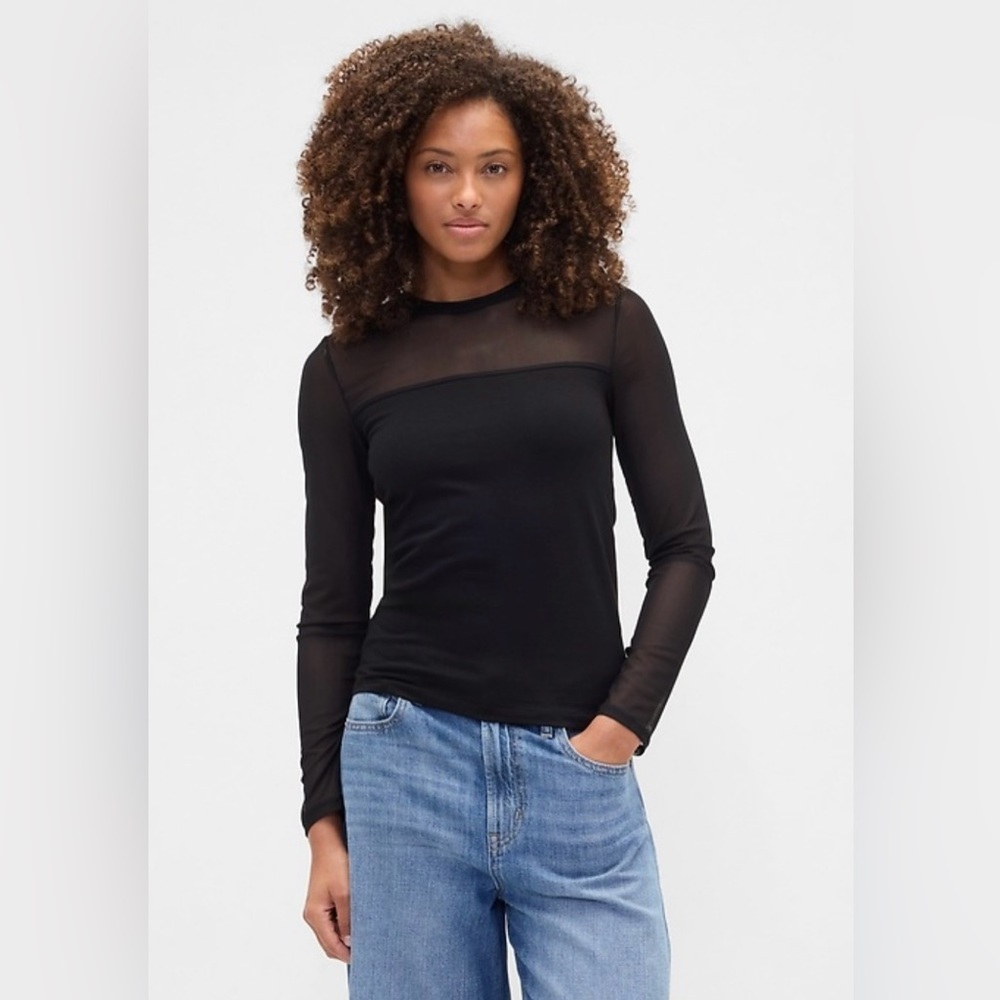 NWT Gap Modern Crewneck Mesh Long sleeve Medium Black